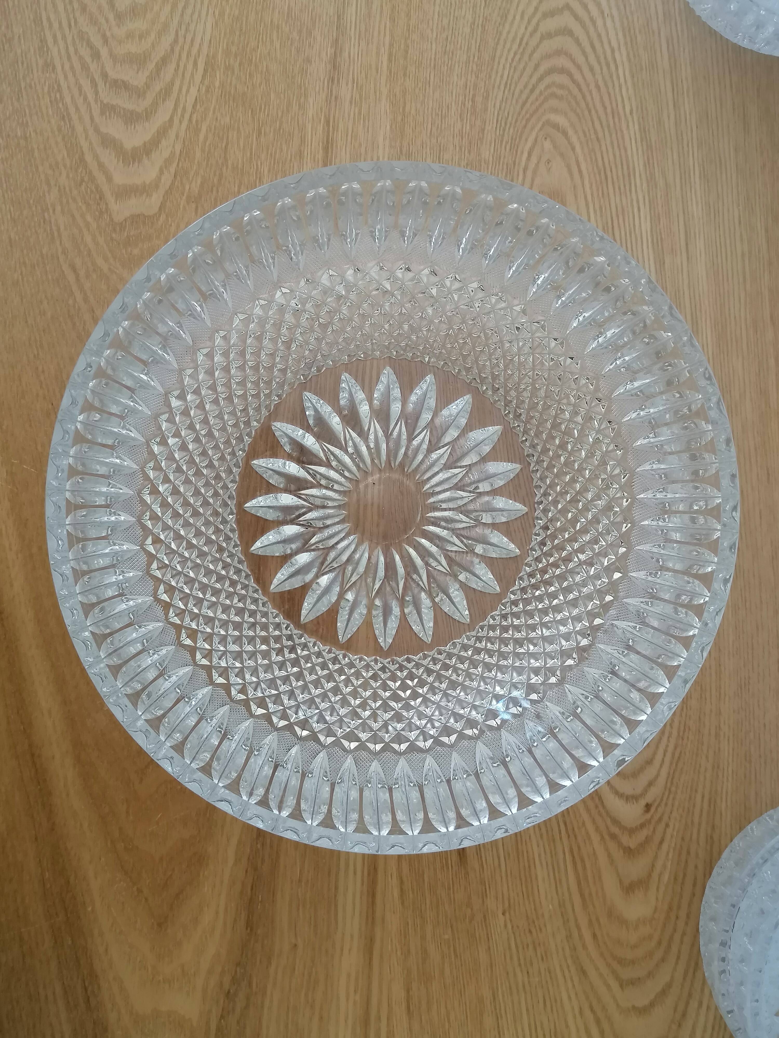 Crystal fruit service with its 8 matching bowls.