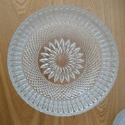 Crystal fruit service with its 8 matching bowls.
