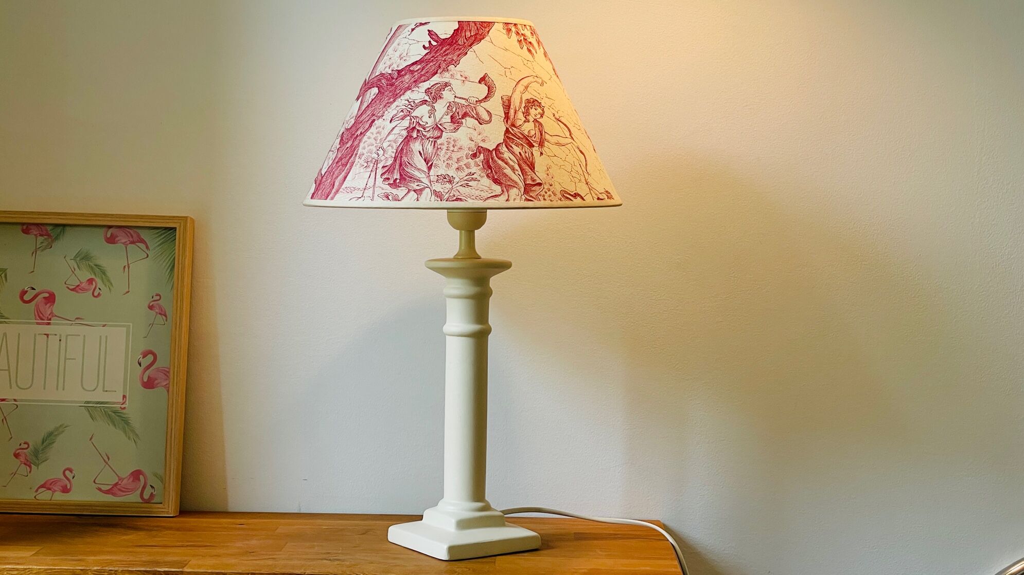 PLASTER TABLE LAMP BEIGE 90s