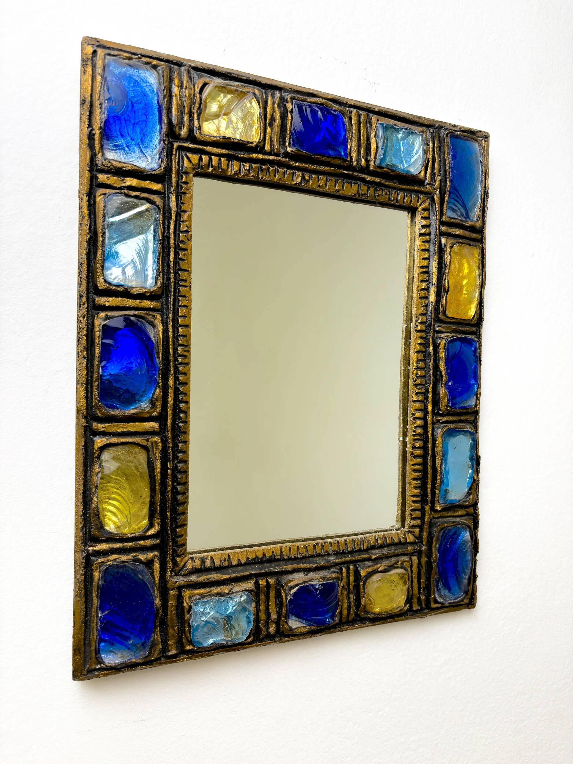 Italian mid-century mirror by Creaciones Gobesso, blue & yellow Murano rock crystals, circa 1960s