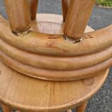 Set of 4 solid organic chairs