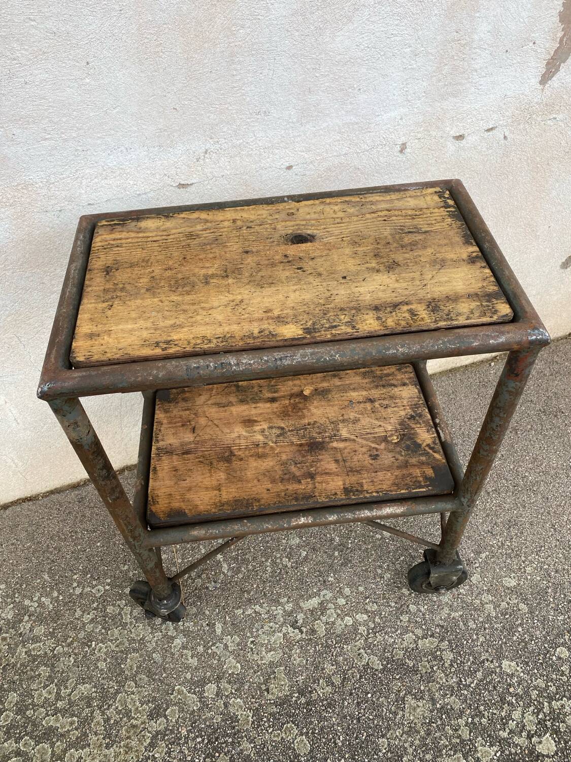 Workbench on casters