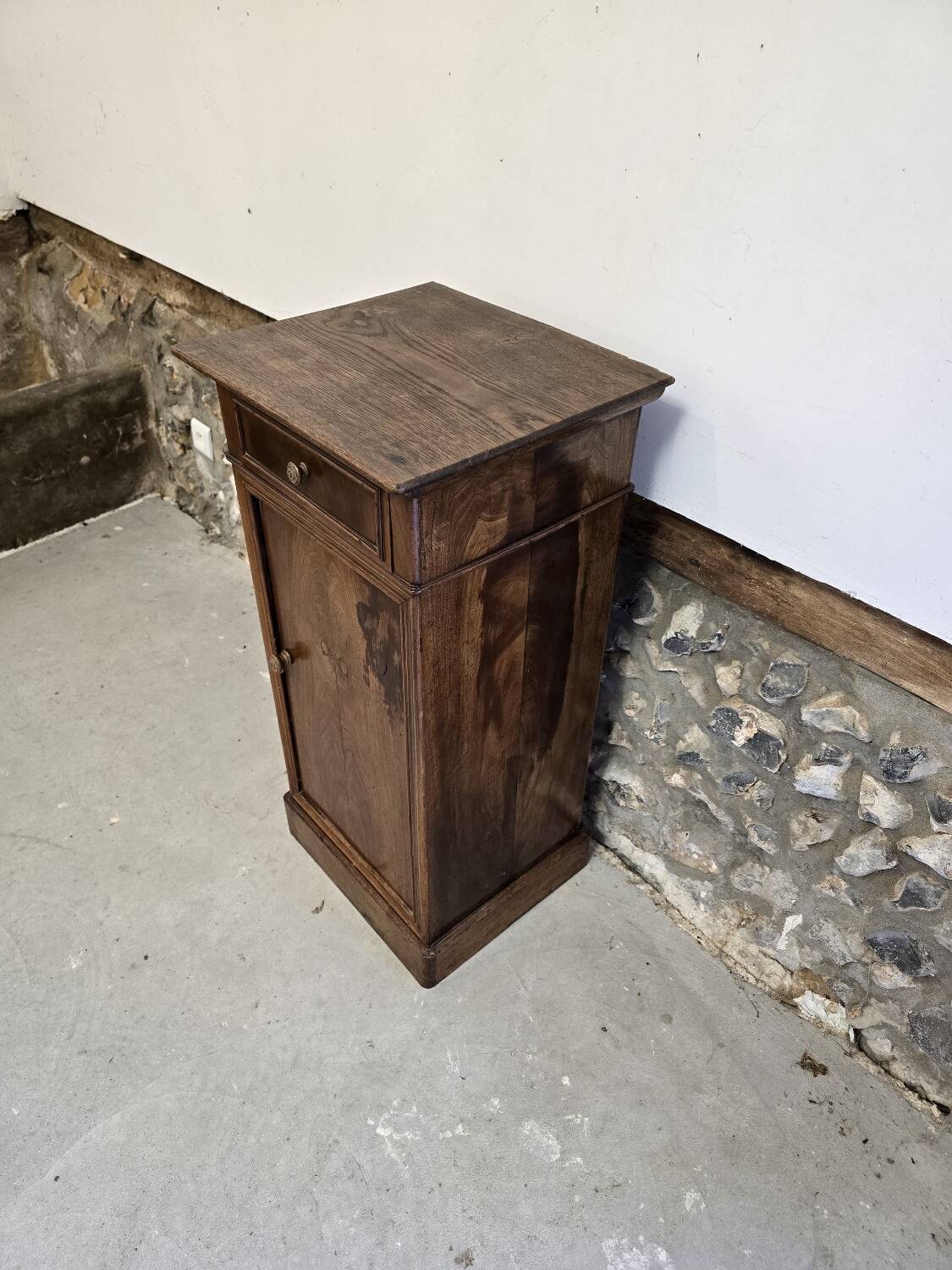 Small piece of furniture / bedside table in burr walnut