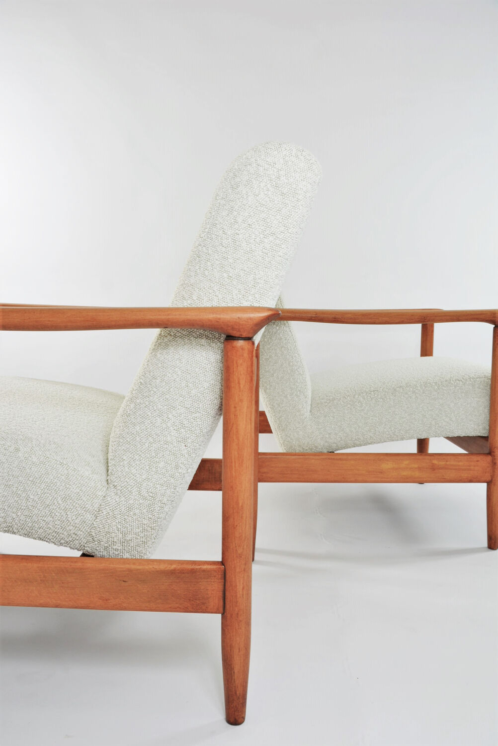 Armchair year 70 loop renovated