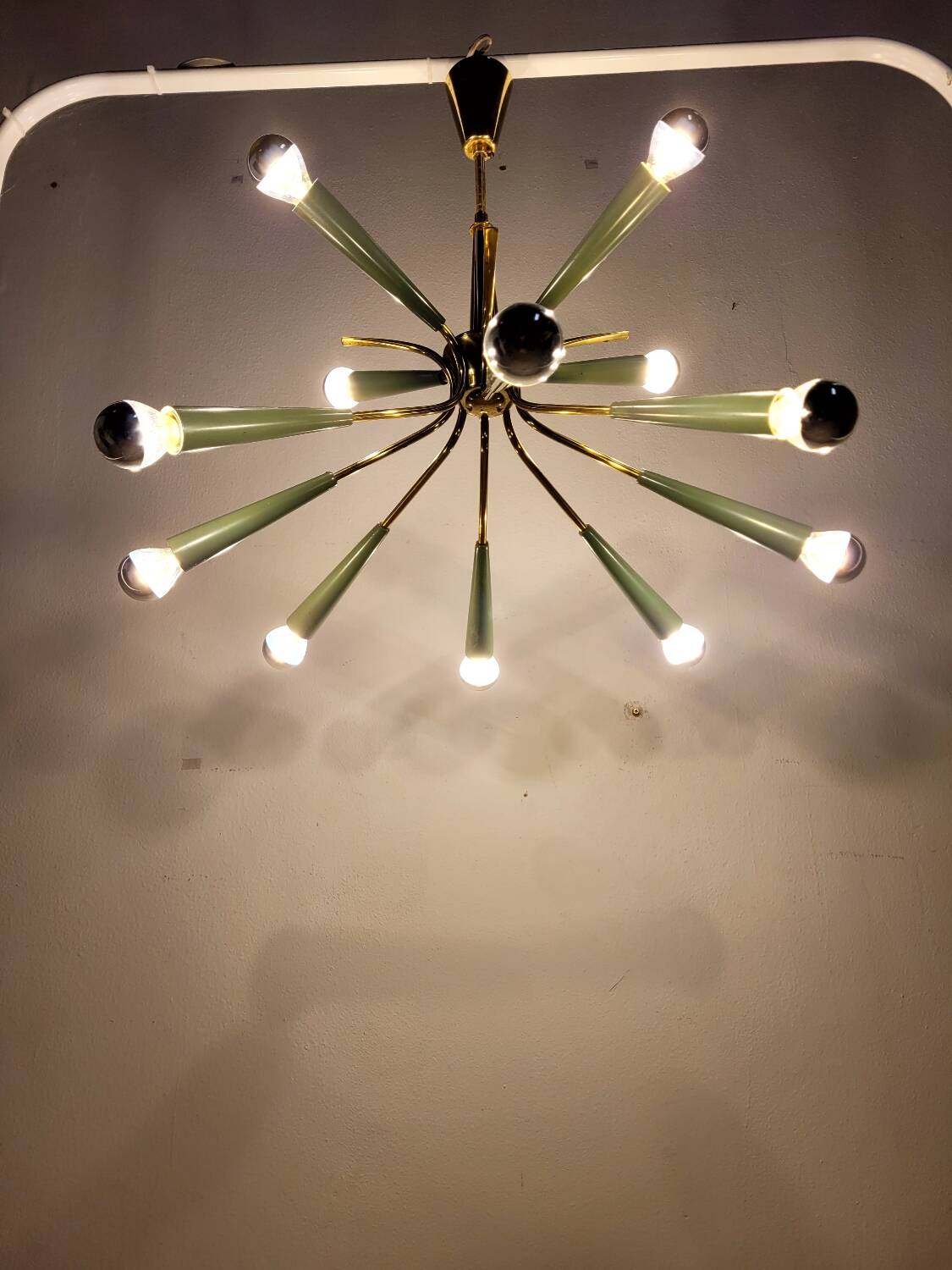 Vintage Sputnik chandelier or suspension in Stilnovo brass