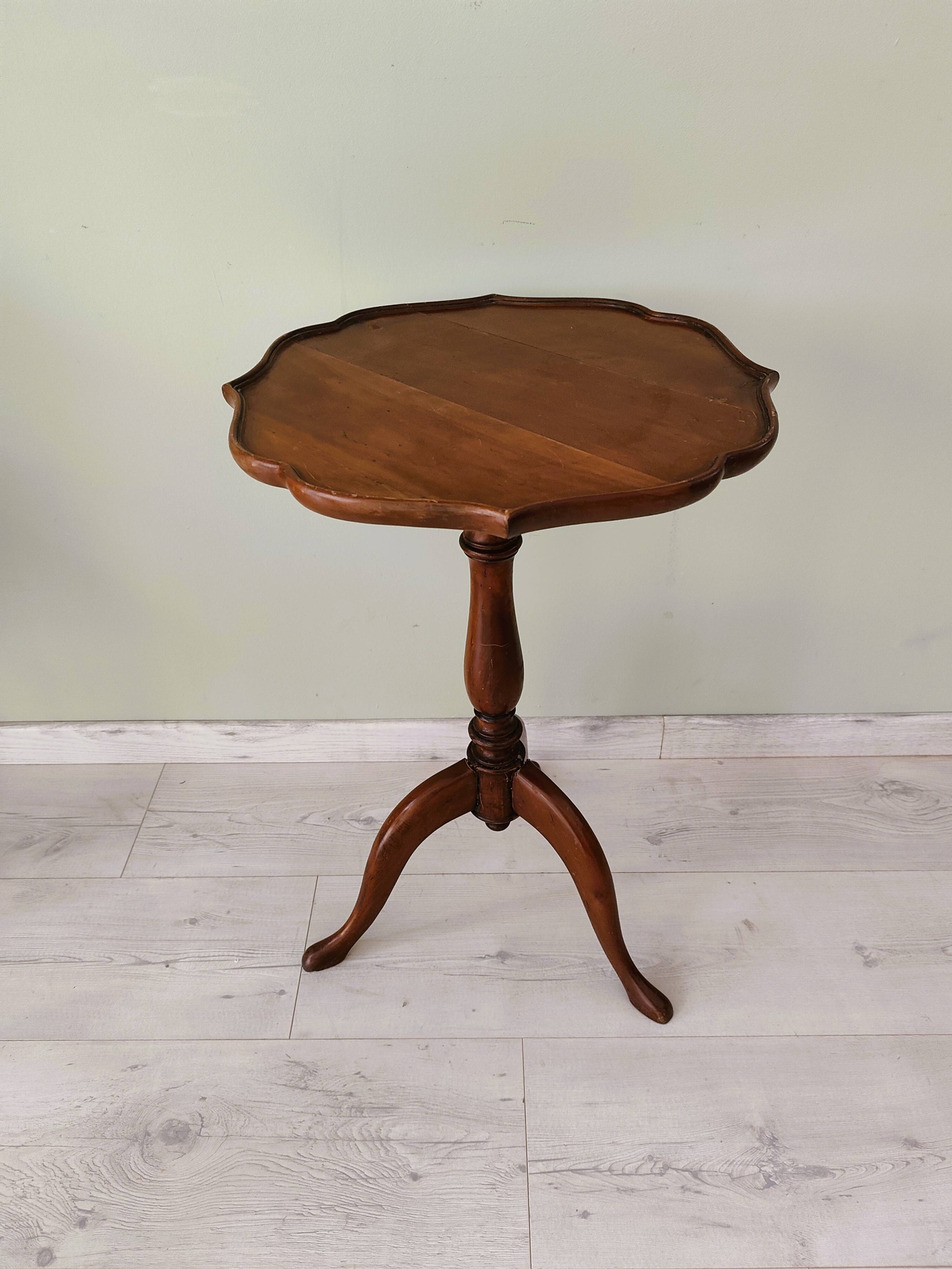 Antique tripod table