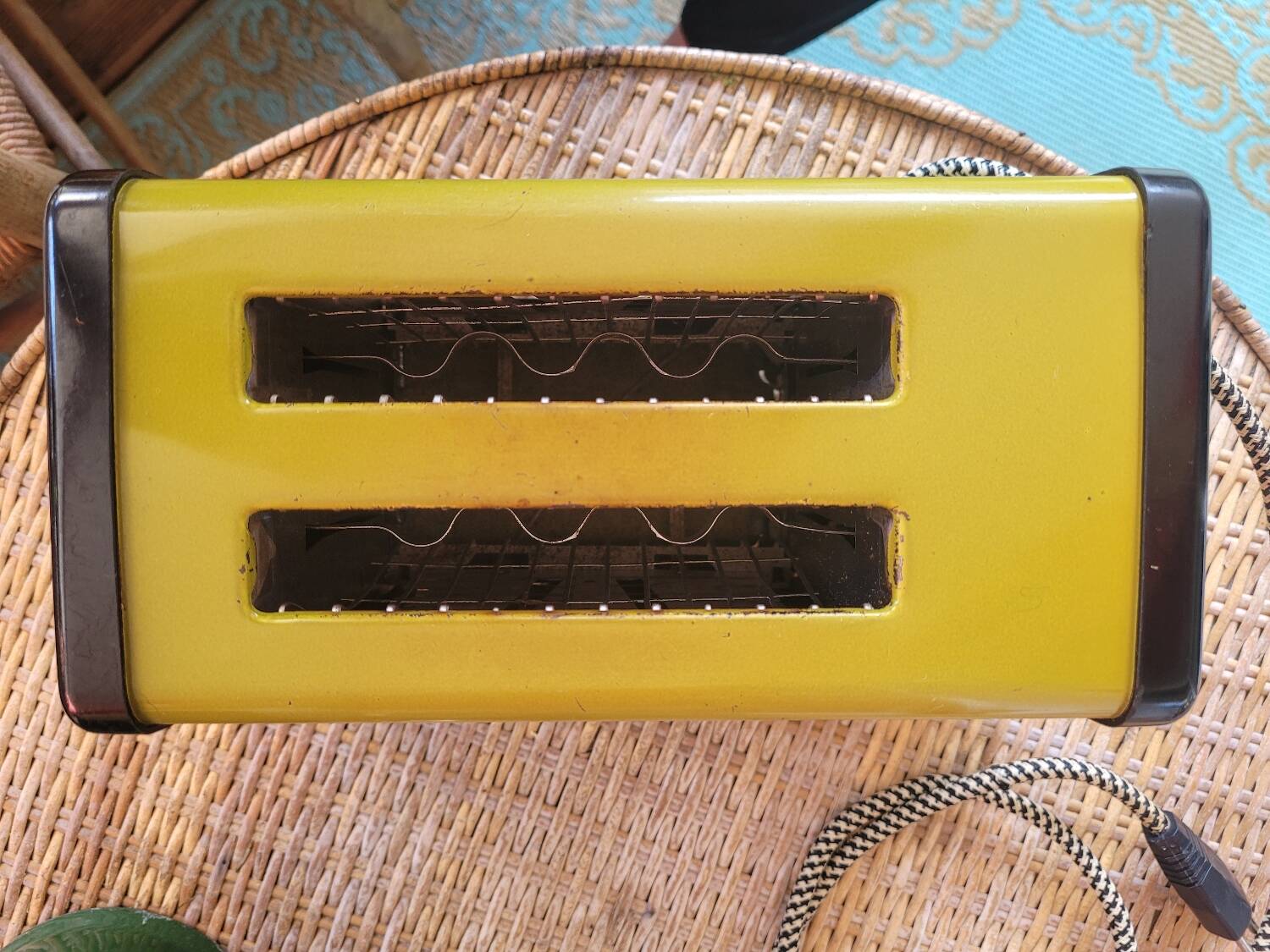 Rotel vintage toaster