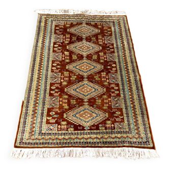 Oriental carpet