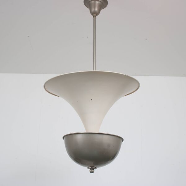Lampe suspendue Art déco des années 1930 en provenance des Pays-Bas
