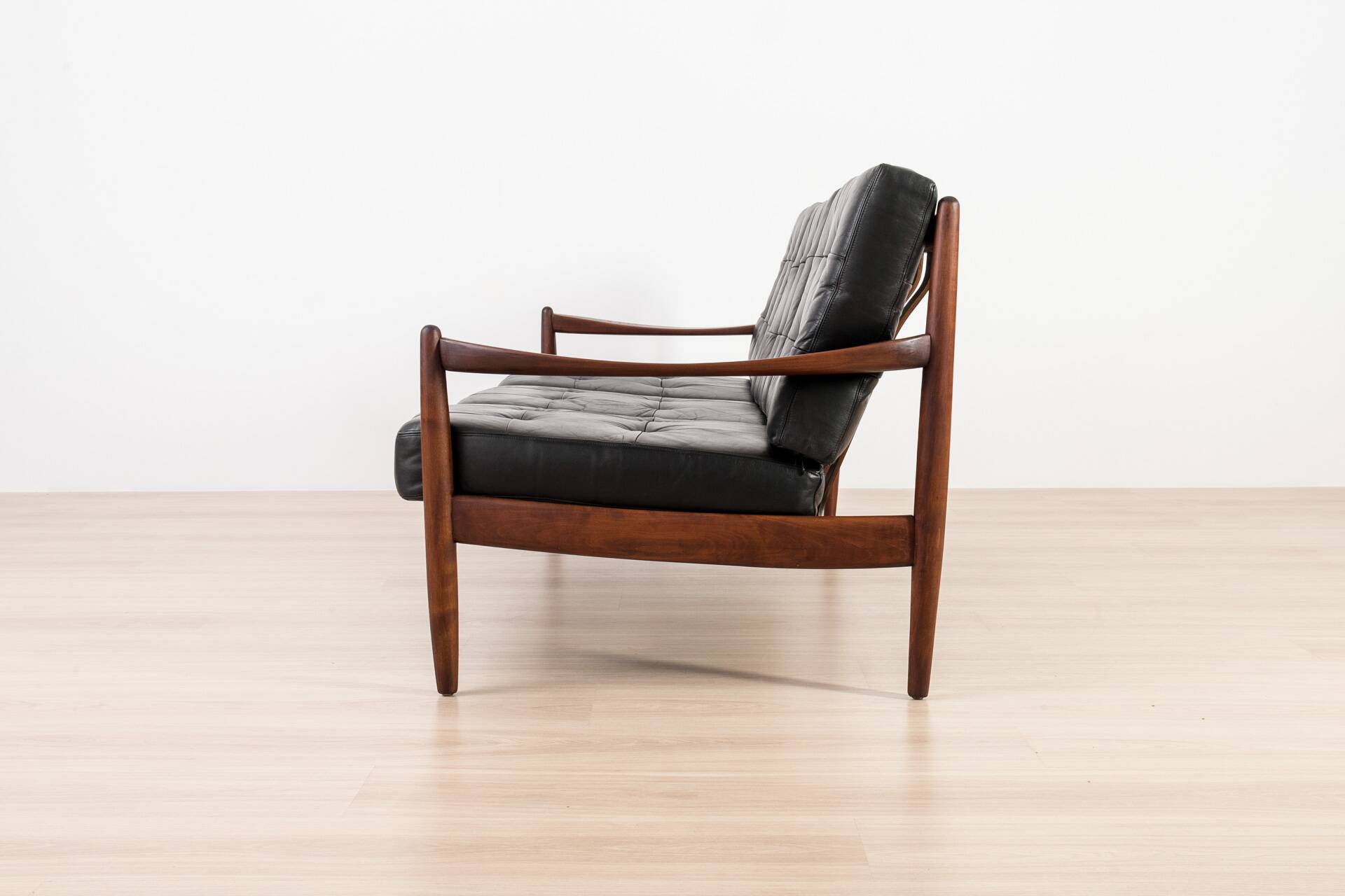 Scandinavian Three-Seat Sofa in Solid Wood and Black Leather, 1960s