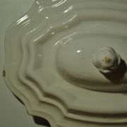 Vegetable soup tureen lid Moustiers 18th century South France