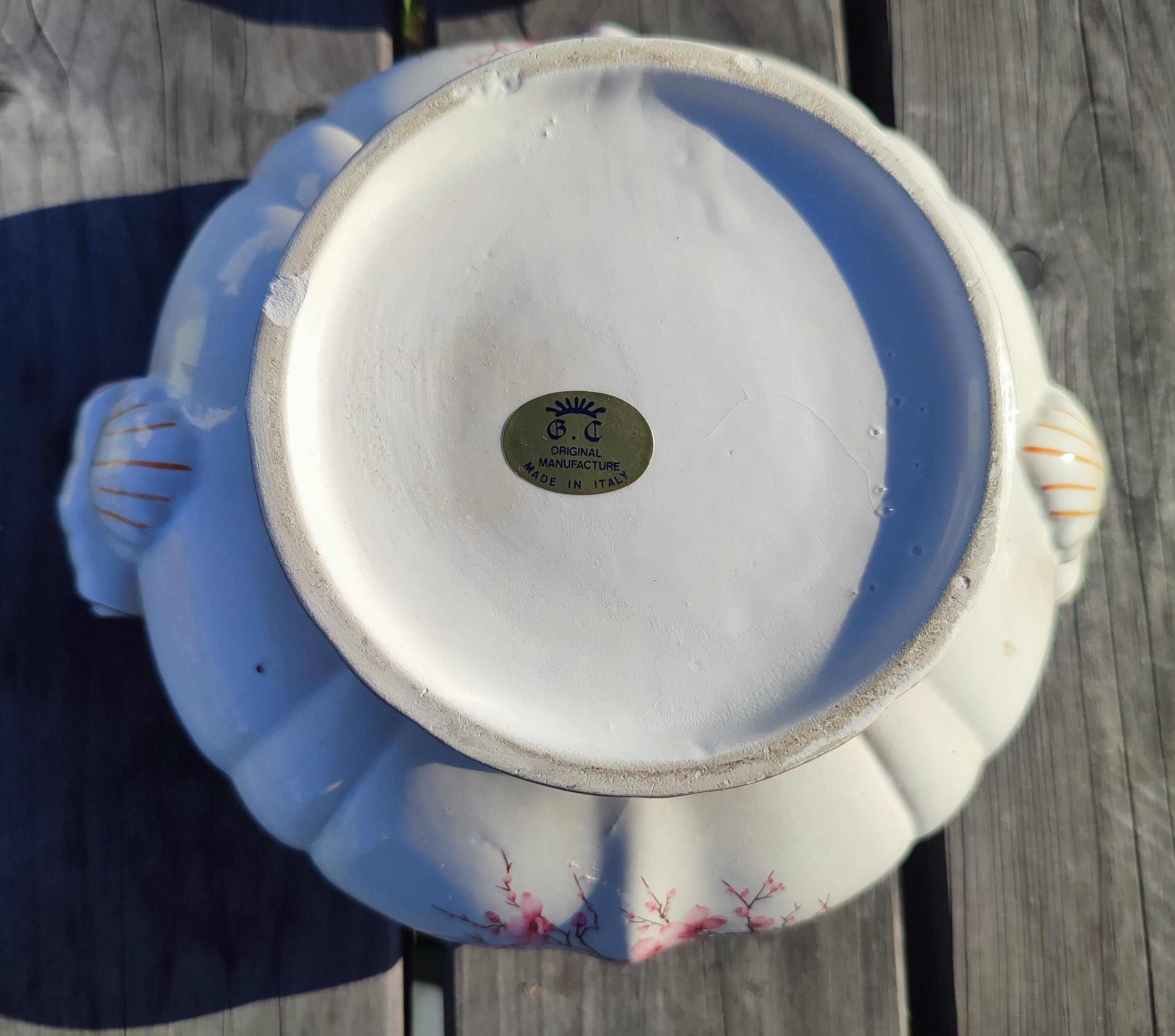 Round ceramic soup tureen Made in Italy