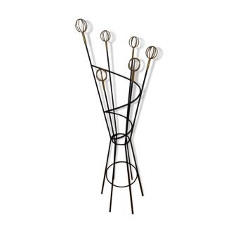 Astrolabe coat rack