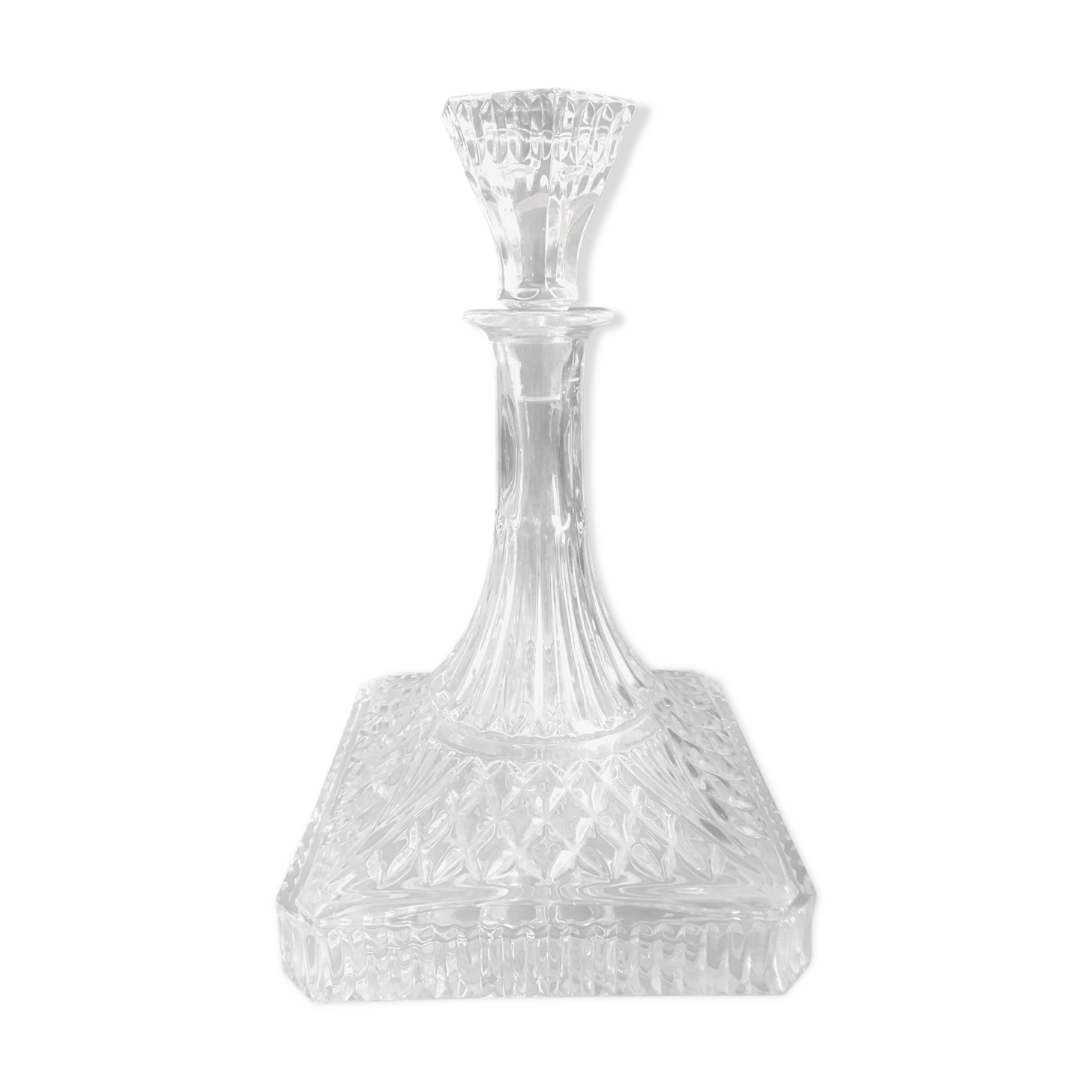 crystal decanter has decanter