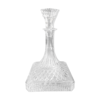 crystal decanter has decanter