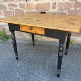 Farmhouse table