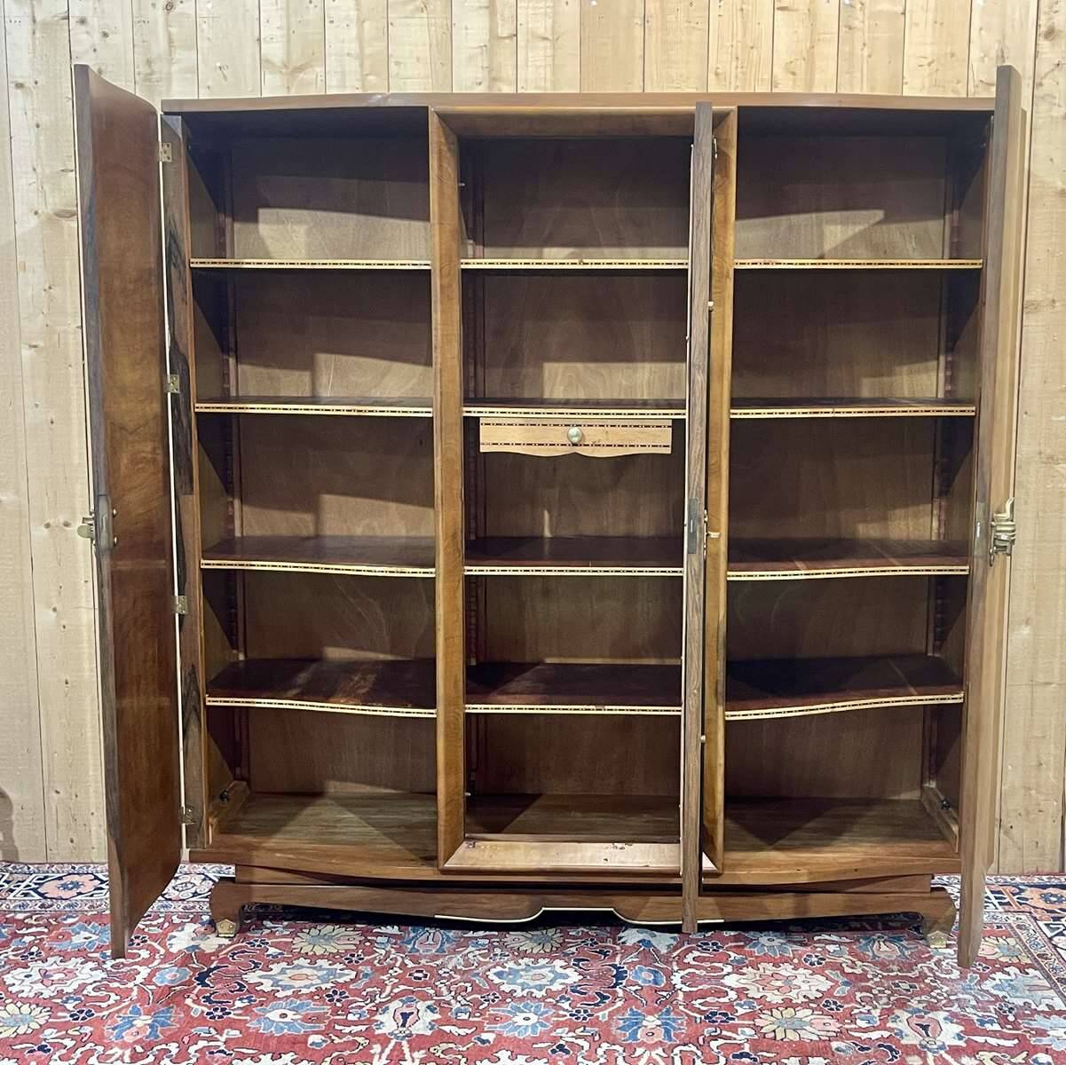 Art Deco 3-door walnut wardrobe - 1930s