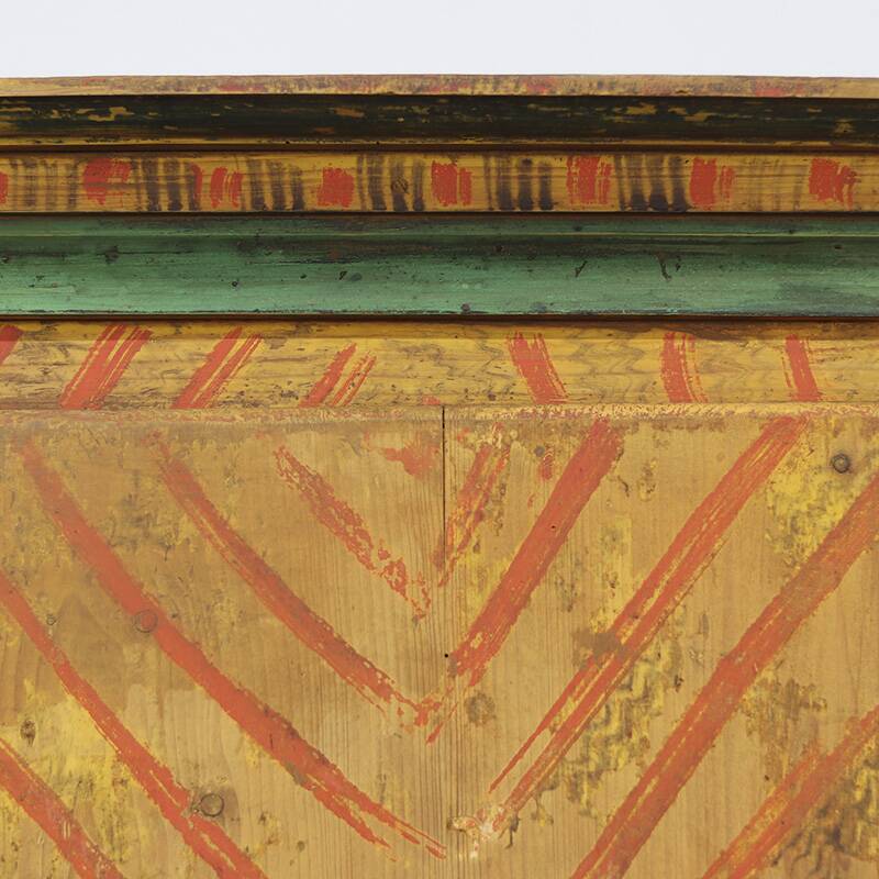 Armoire de mariée peinte d'art populaire