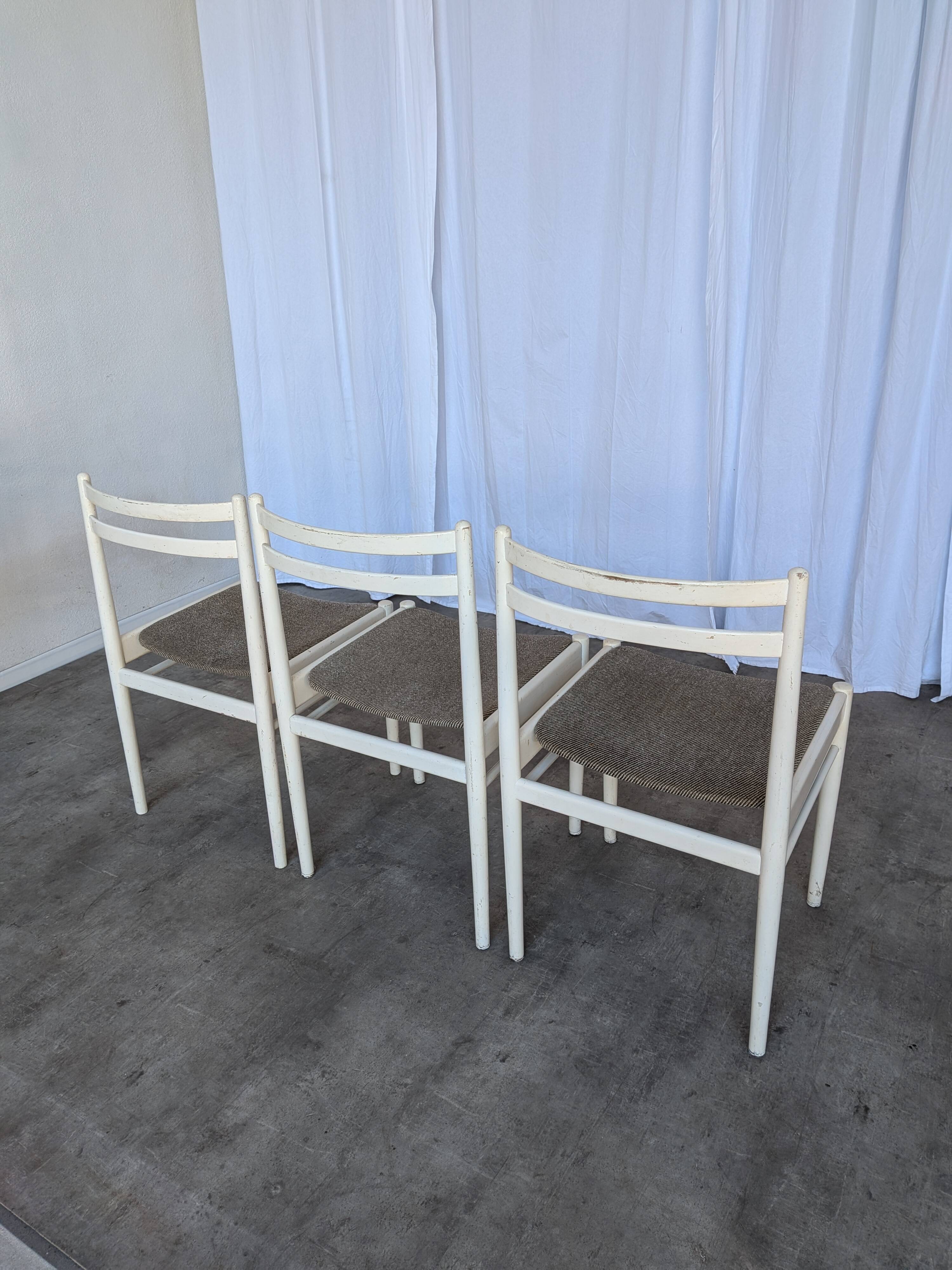 Set of 3 vintage stol kamnik white wooden chair: 1970s scandinavian design