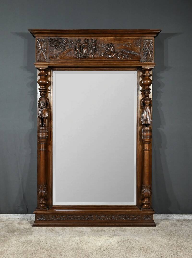 Important Regional Oak Mirror – Early 20th Century