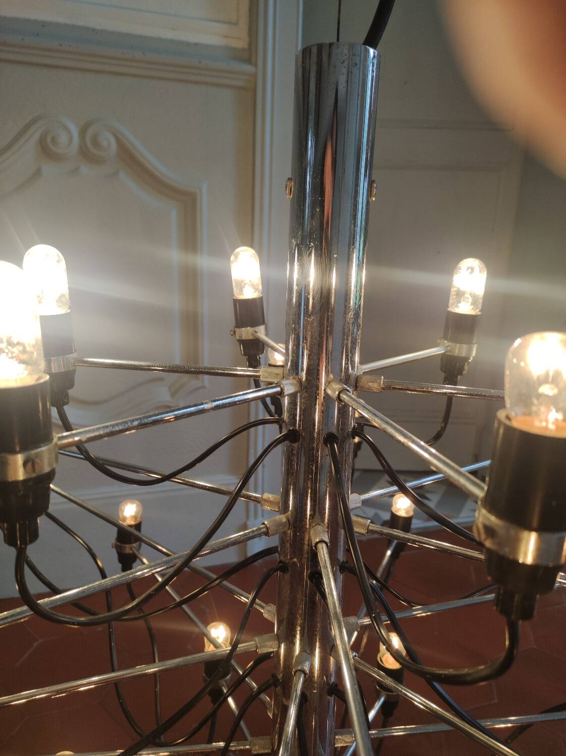 2097-30 bulb pendant light Gino Sarfatti from the 70s Arteluce