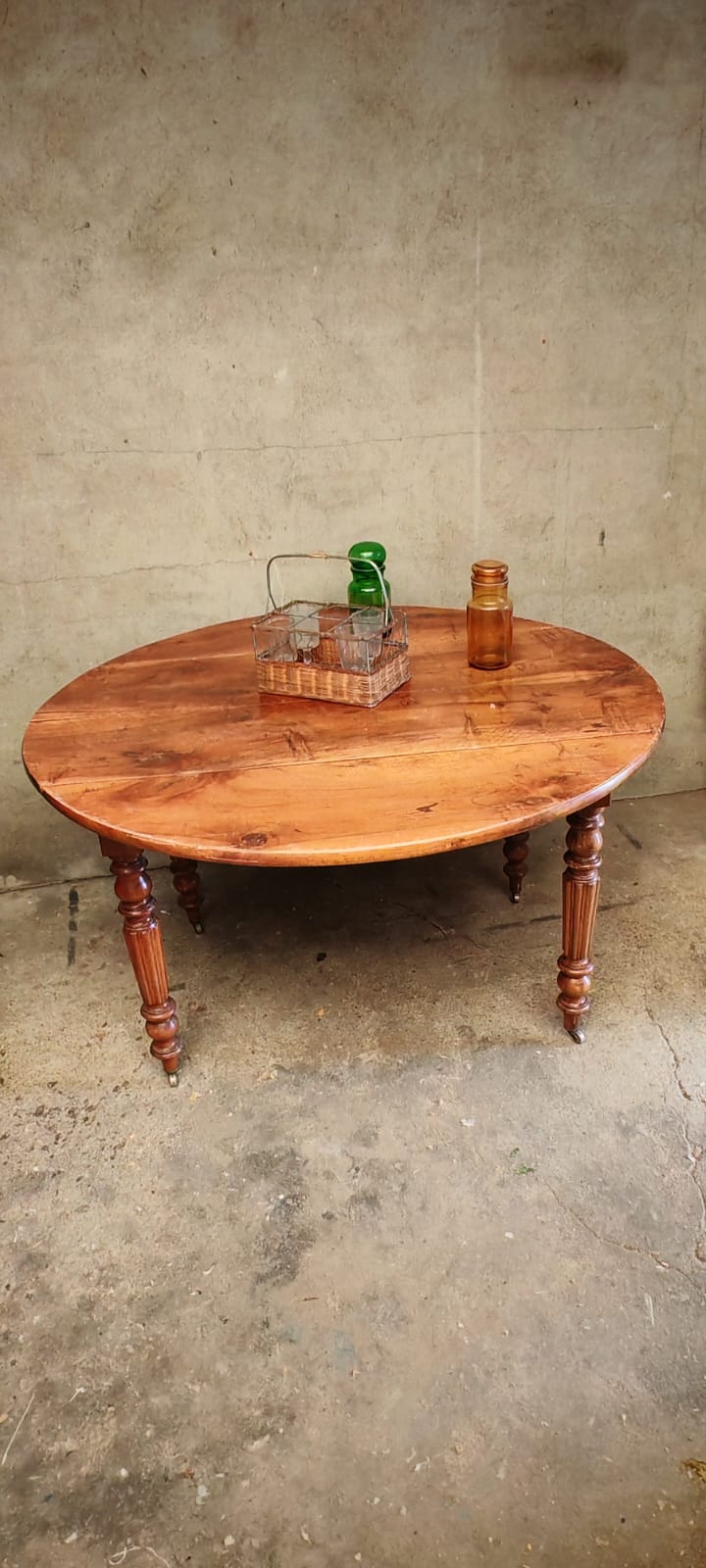Table de ferme ronde