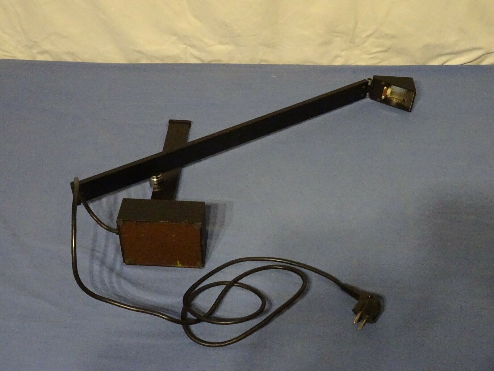 Black desk lamp vintage design