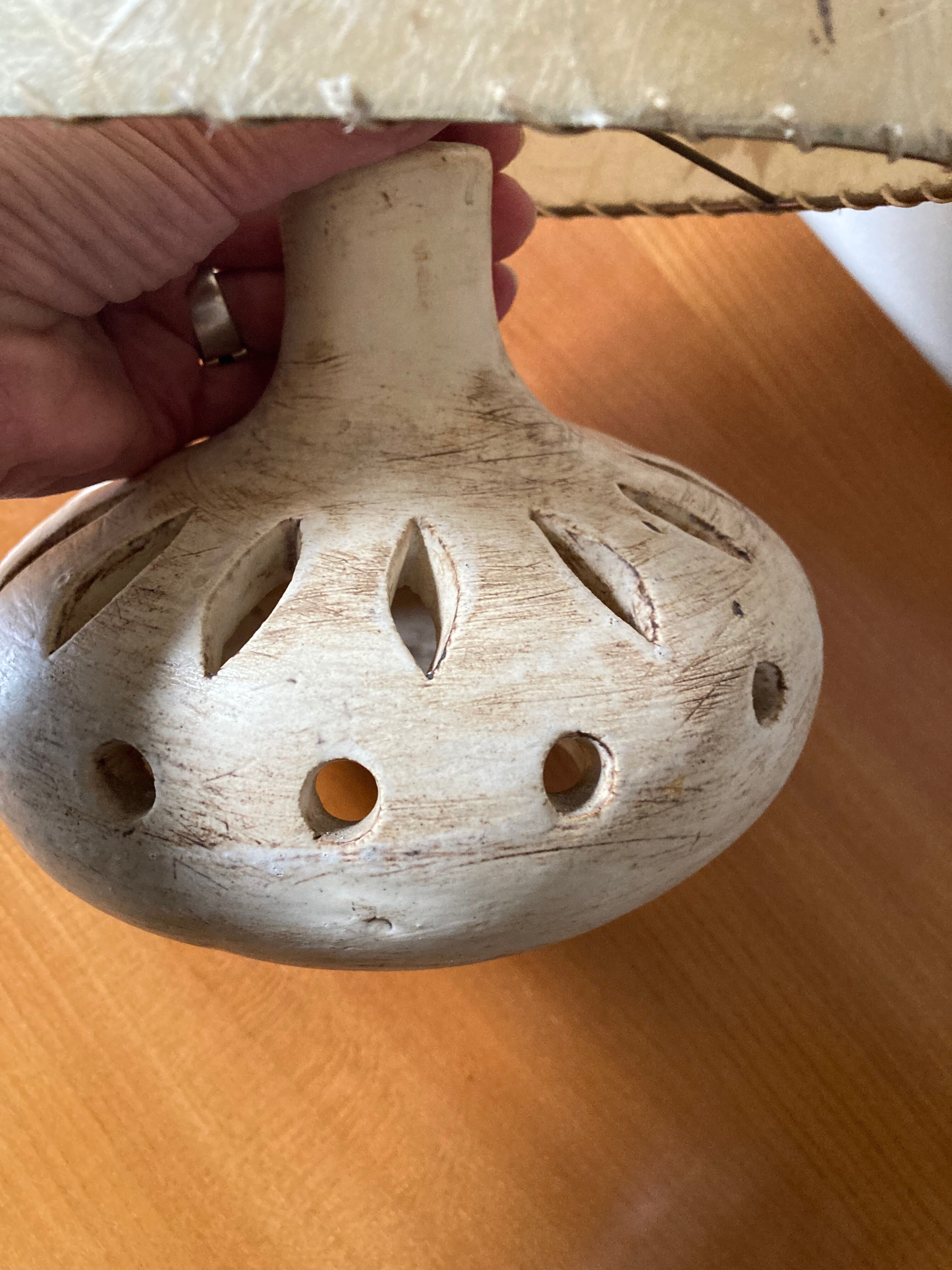 Vintage openwork ceramic lamp and lampshade in dried flowers 70