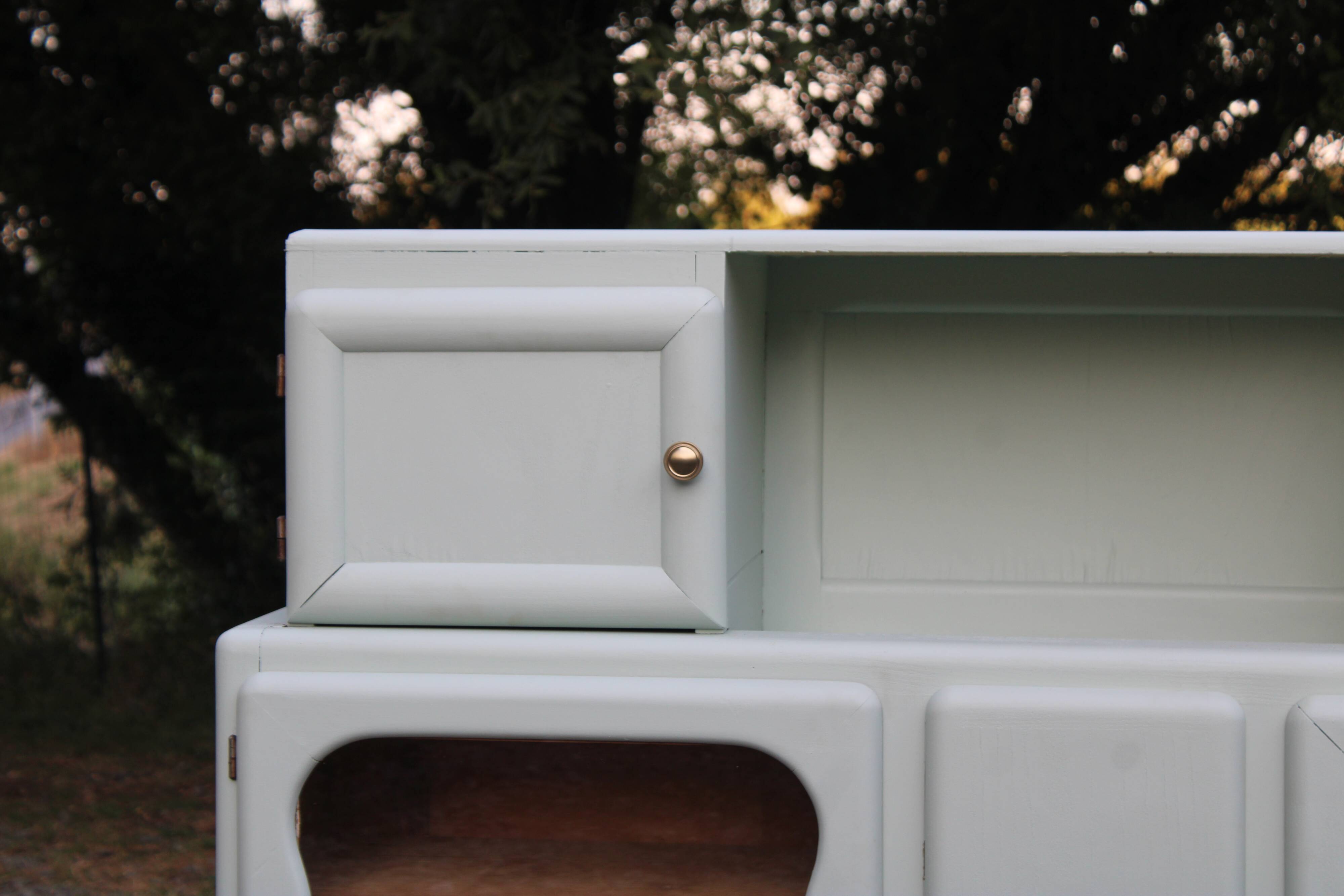 Renovated vintage buffet – Celadon Green Libéron