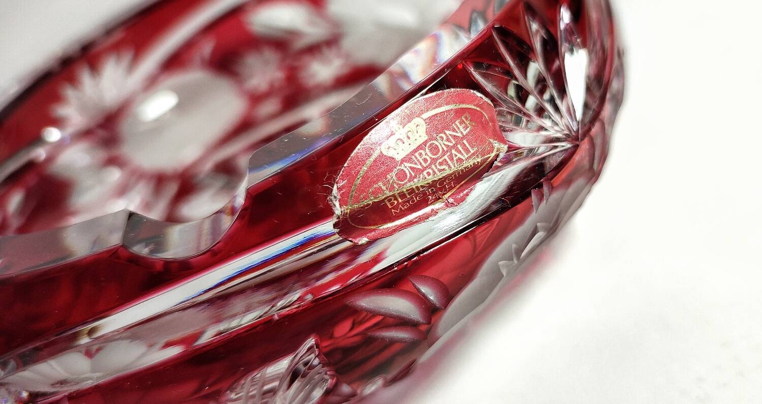 Cenicero de cristal tallado "Schonborner Bleikristal". Alemania, 1970s.