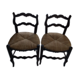 2 fun chairs low middle of back