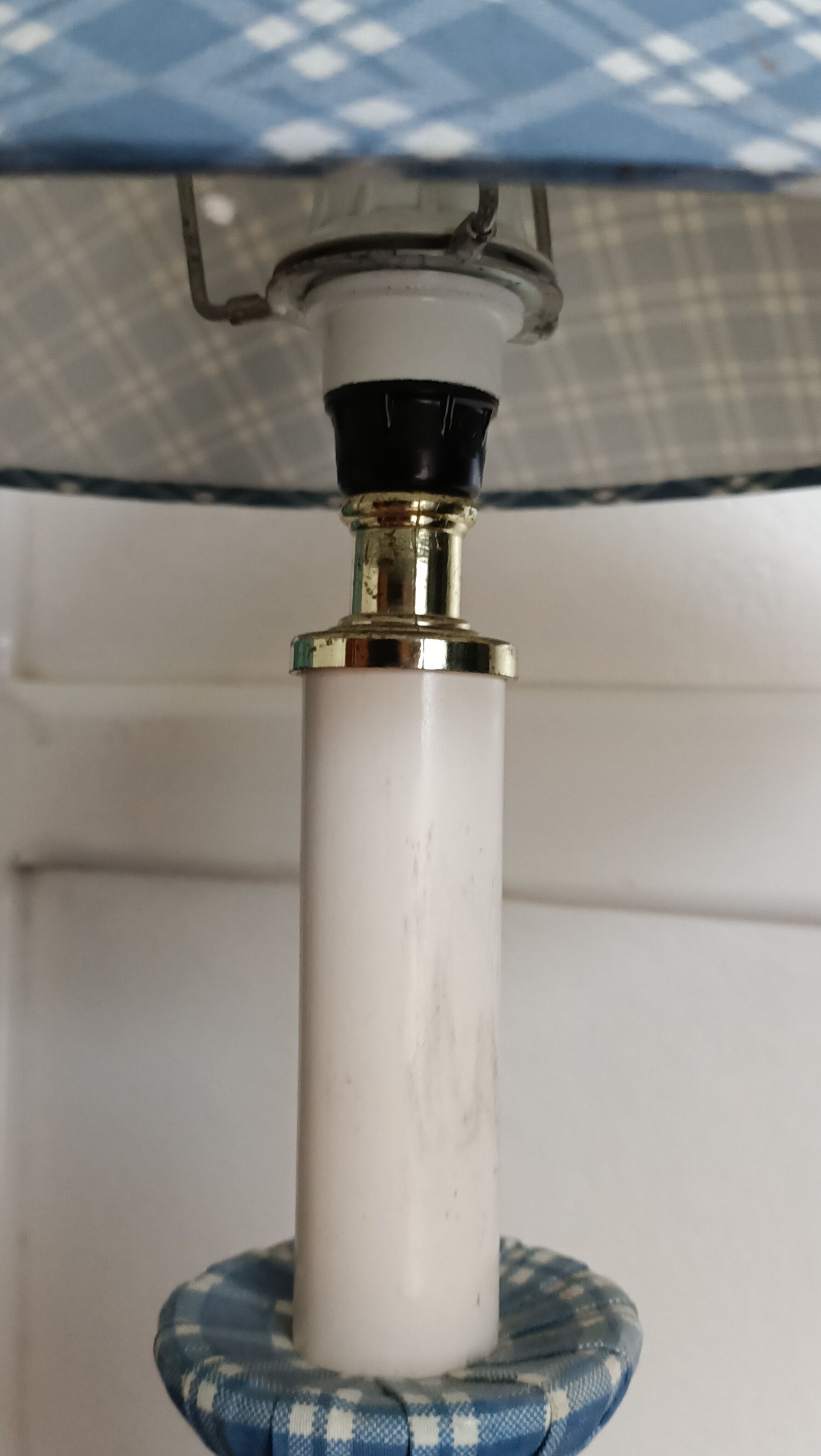 Vichy bedside lamp