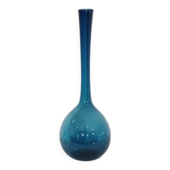 Blown glass vase by Arthur Percy 1970