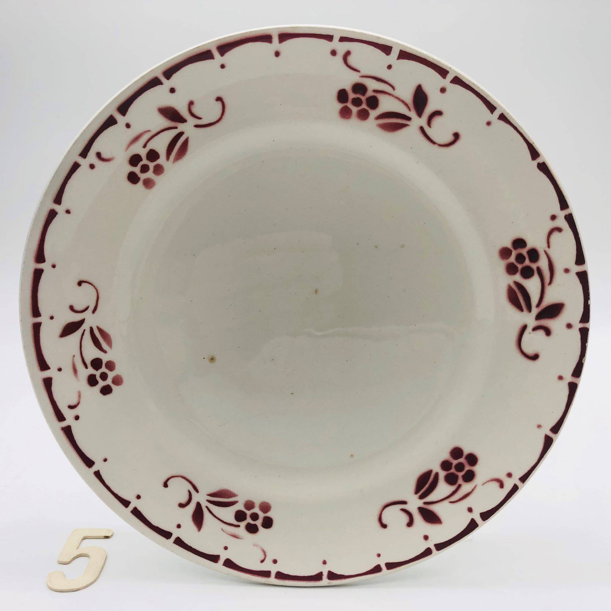 6 “St-Amant” dessert plates, Magali model