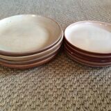 Set of 8 stoneware plates