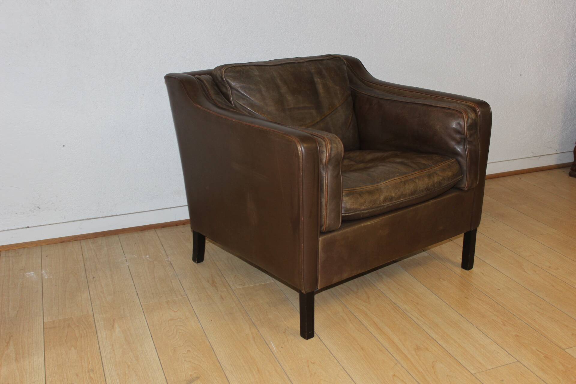 Pair of leather armchairs by Borge Mogensen circa 1970