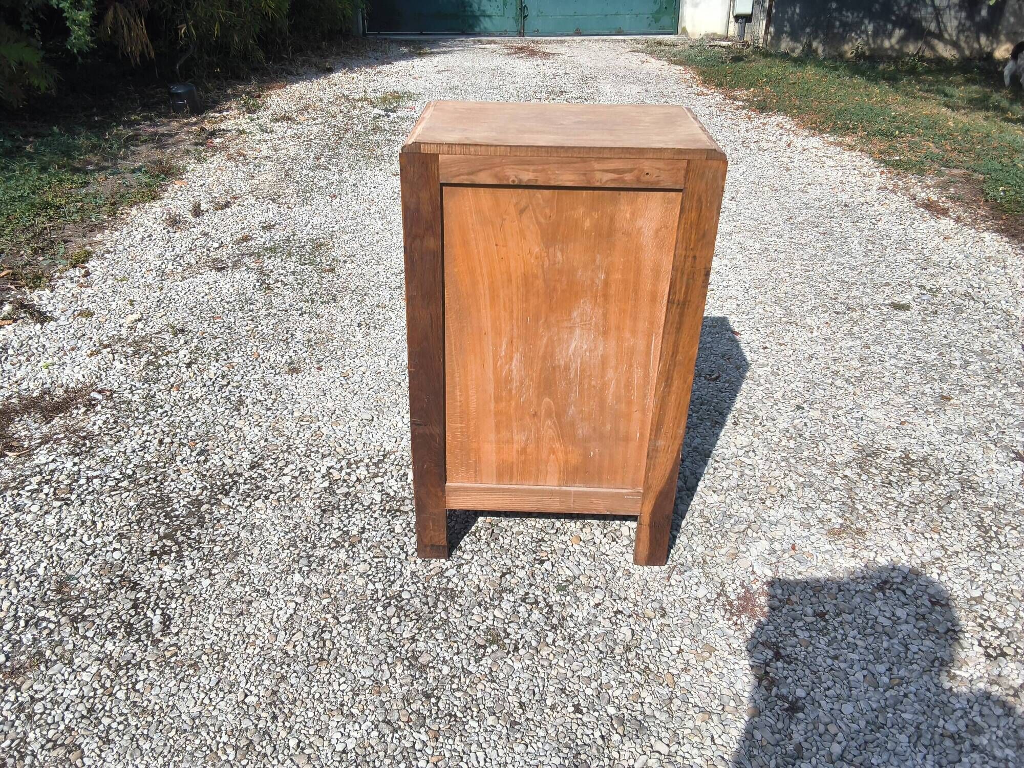 Commode