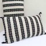 2 rectangle cushions
