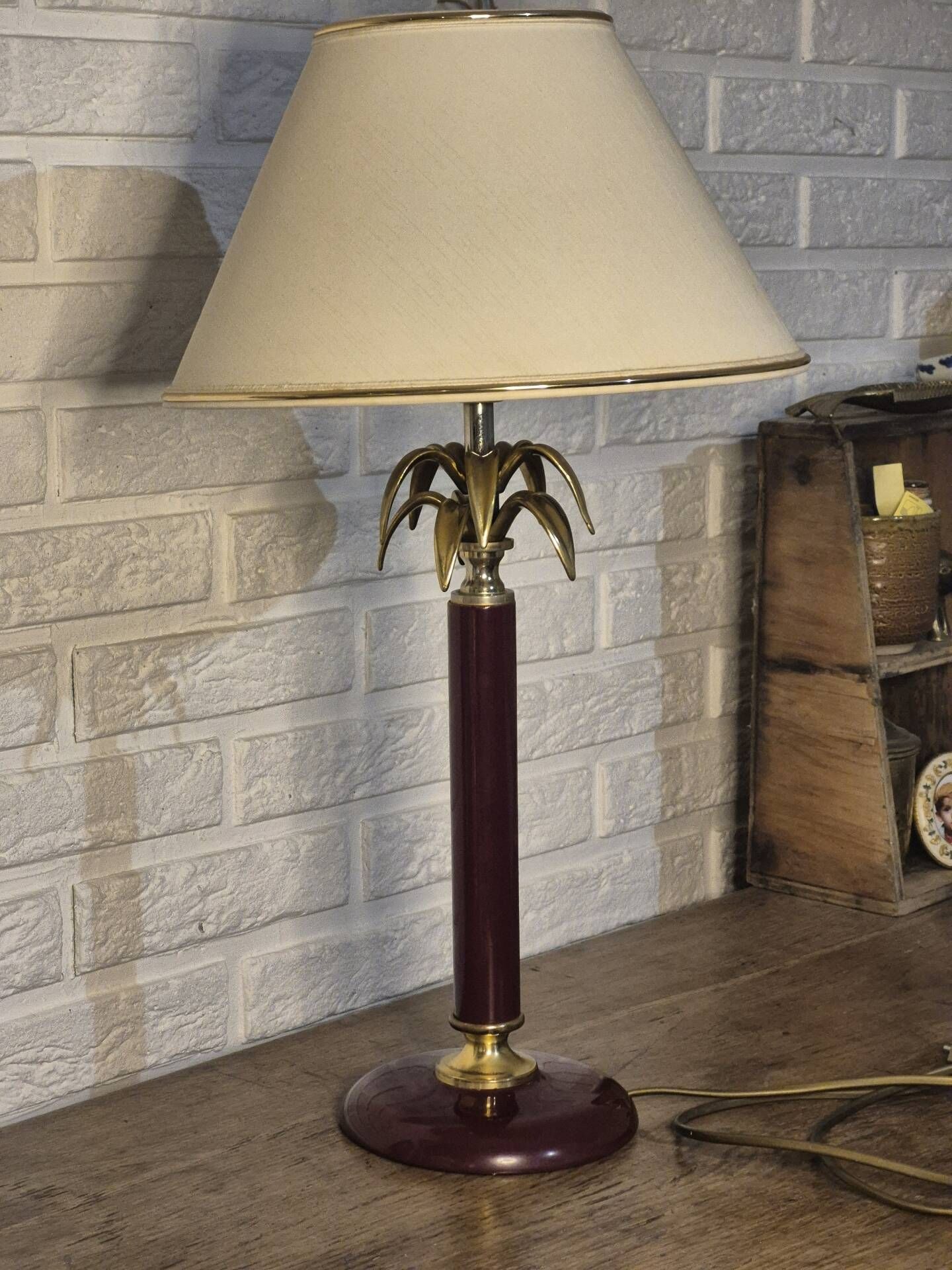 Palm tree lamp