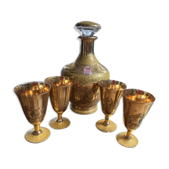 Carafe and its 4 gilded glass glasses, Monaco-Monte Carlo glassworks