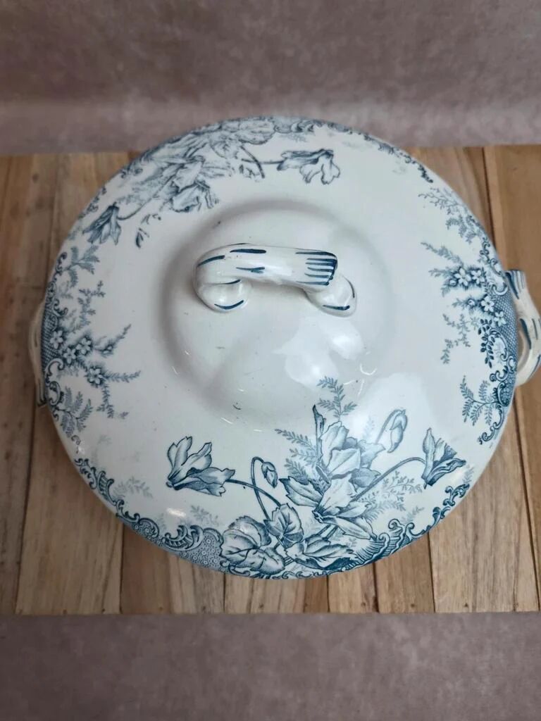 Antique ironstone soup tureen Clairefontaine with blue cyclamen decoration.