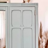 Armoire parisienne restaurée
