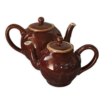 Brown ceramic teapots - vintage