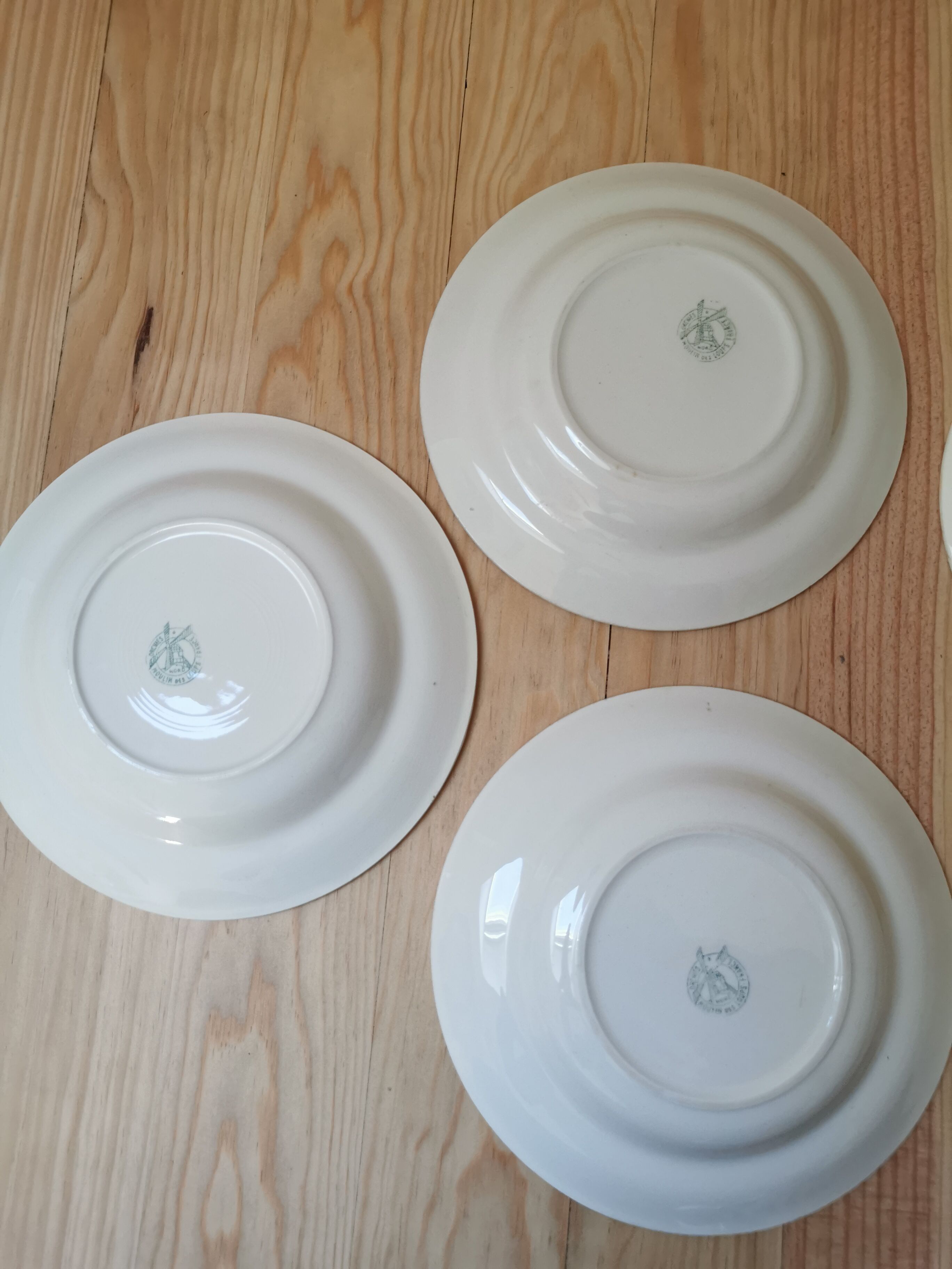 Mismatched vintage hollow plates