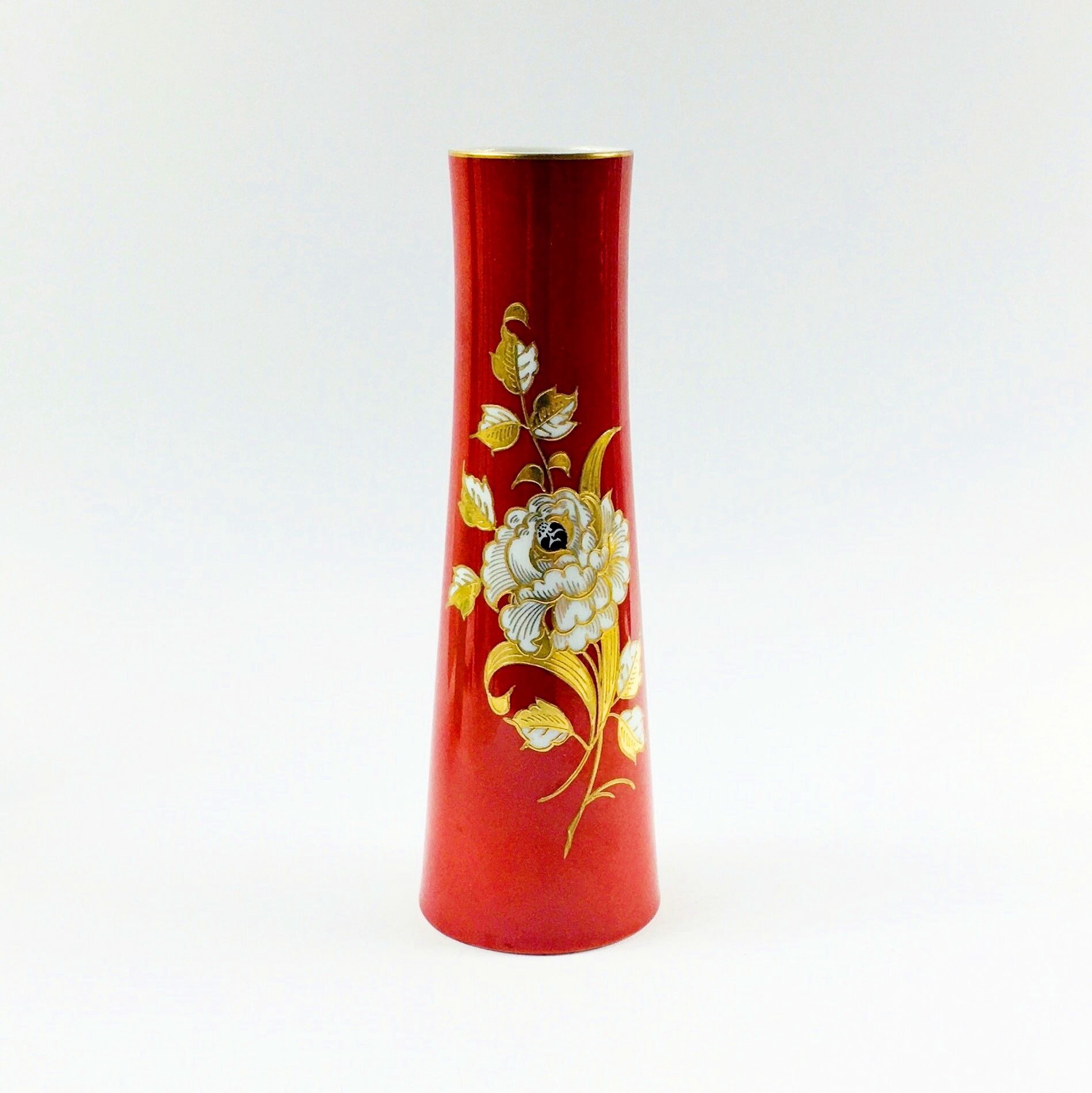 Hand painted porcelain vase from wallendorf (east germany, 1960s/70s)
