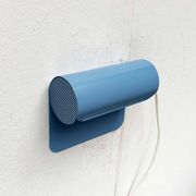 Applique postmoderne en métal perforé bleu clair d'Abo Randers, Danemark années 1980