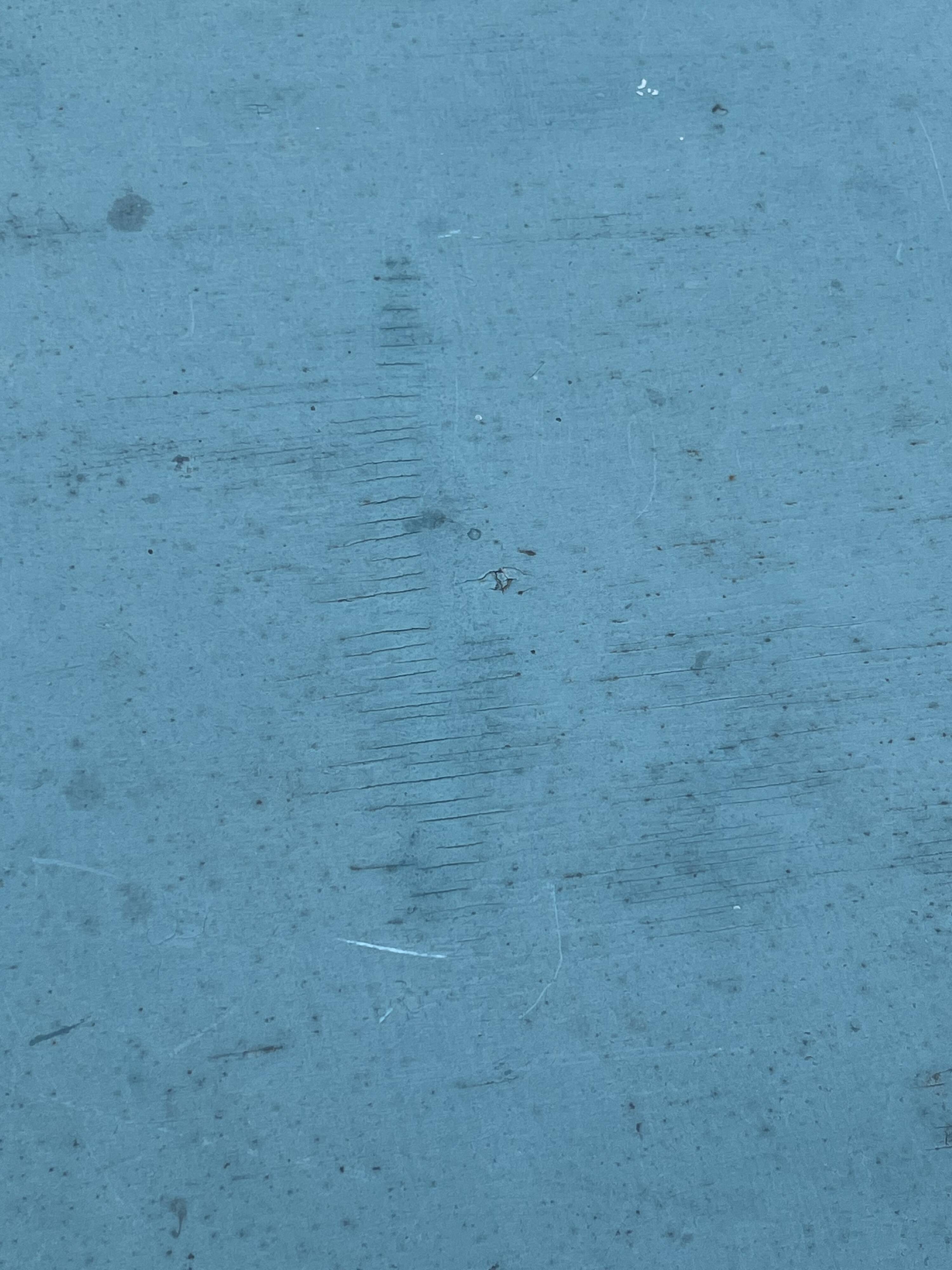 Set of 2 octagonal coffee tables – Charming, vintage, timeless