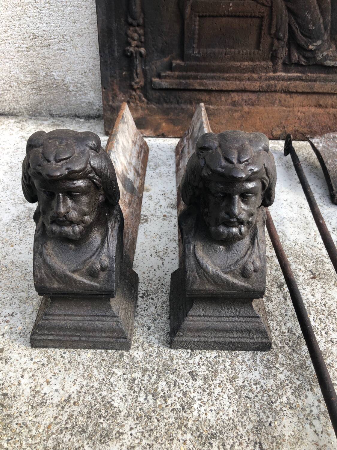 Stylish fireplace set with plate and andirons