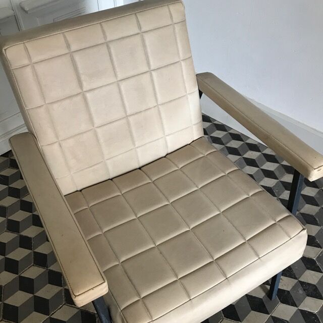 Vintage skai heater chair