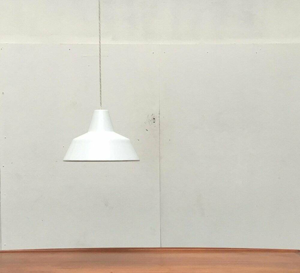 Danish enamel pendant lamp from the mid-century by Louis Poulsen, 1960s.